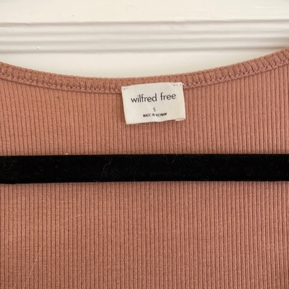 Aritiza Wilfred Free Mckinley Longsleeve Mauve - Picture 12 of 12
